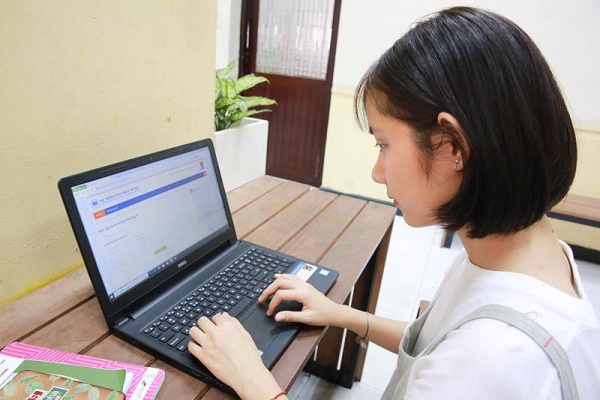 Vì sao ngày càng có nhiều người chọn đại học trực tuyến?